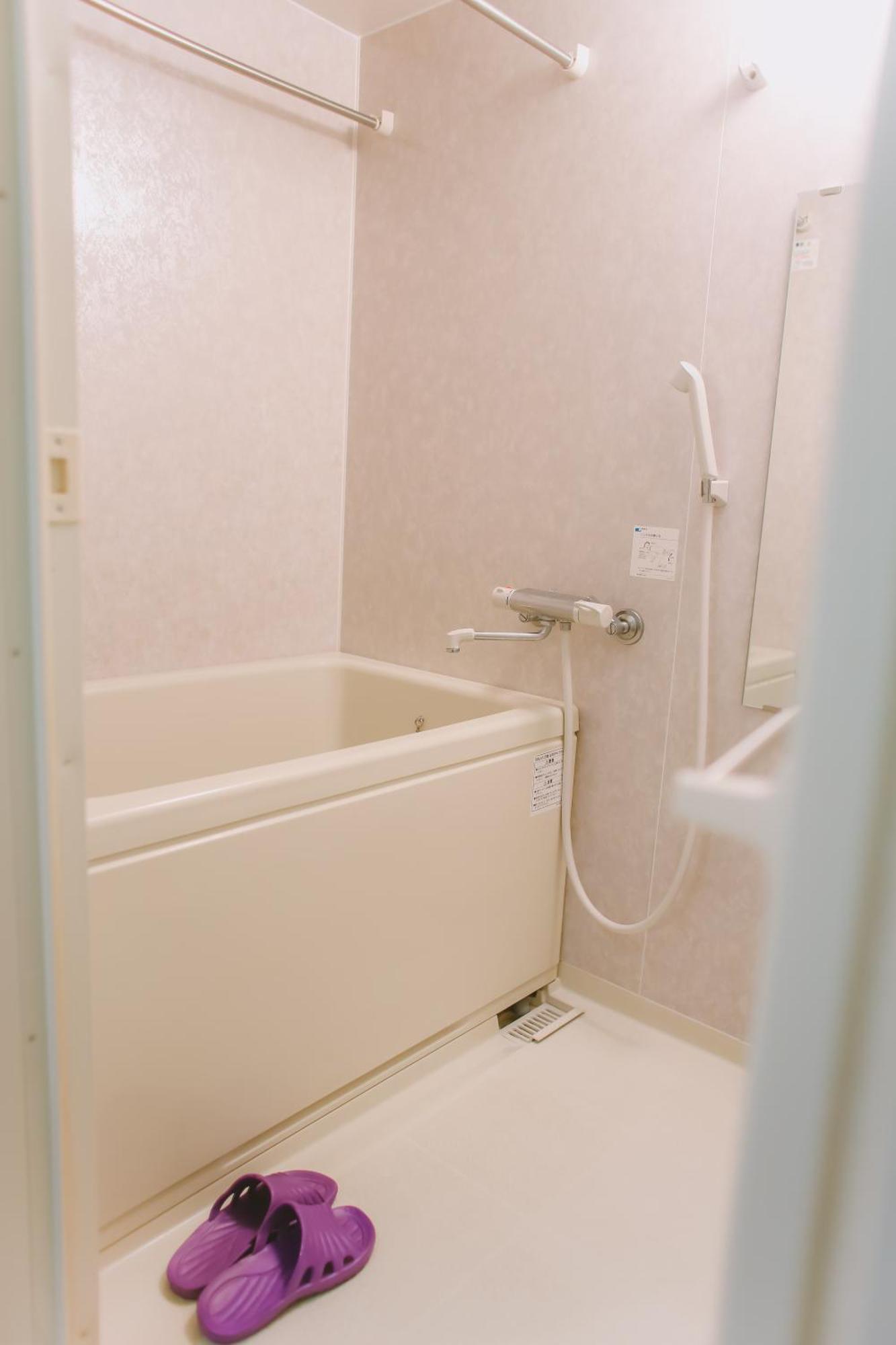 Ikebukuro Center! Ikebukuro 6min Walk! 池袋中心地带! 池袋车站步行6分! 公寓干湿分离! 智能马桶! 高速无限制网路!autolock302 Apartment *